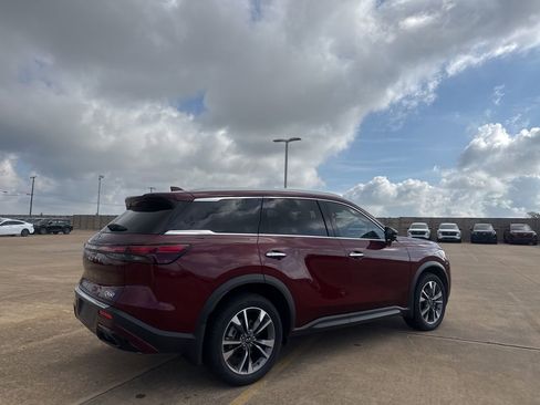 Used 2023 INFINITI QX60 Luxe w/ Cargo Package FWD image 23