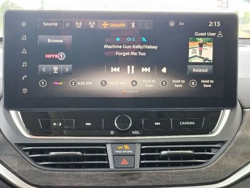 New 2025 Nissan Altima 2.5 SL image 18