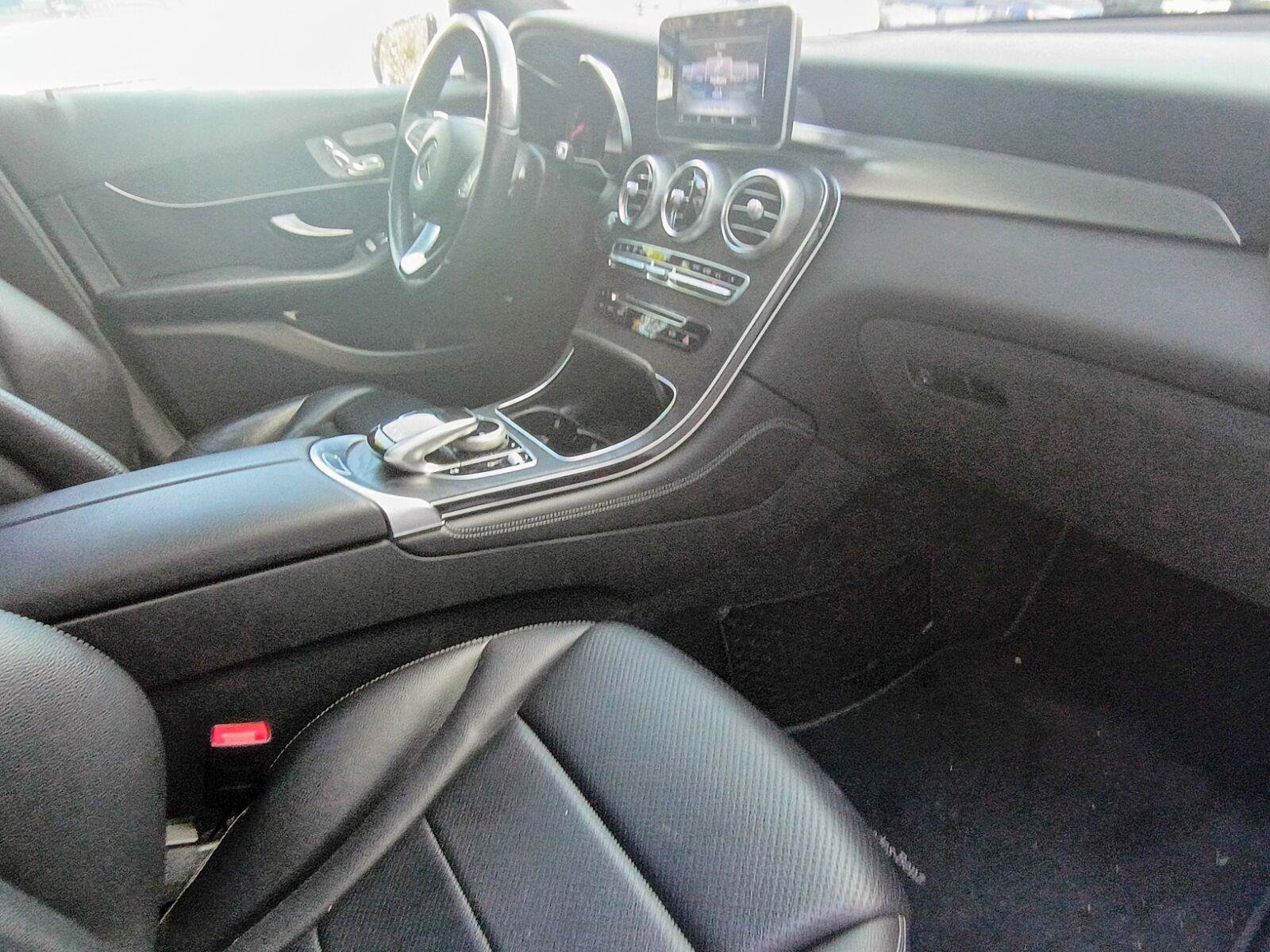 Used 2017 Mercedes-Benz GLC 300 image 11
