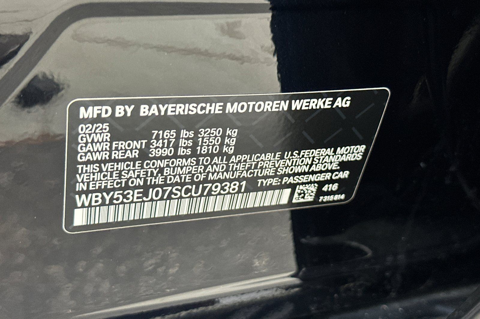 Used 2025 BMW i7 xDrive60 AWD/4WD image 27