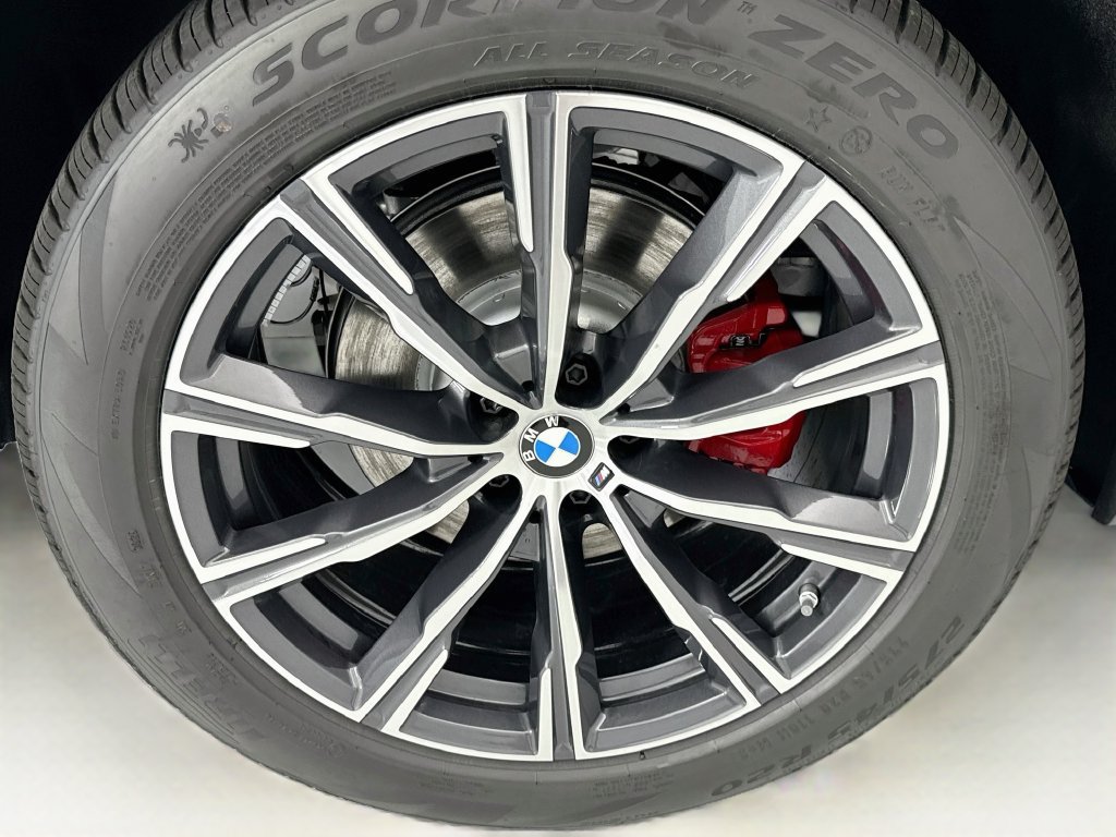 New 2027 BMW X6 xDrive40i w/ Climate Comfort Package AWD/4WD image 32
