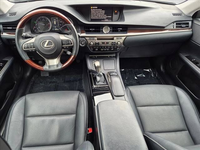 Used 2018 Lexus ES 350 w/ Navigation System Package FWD image 18