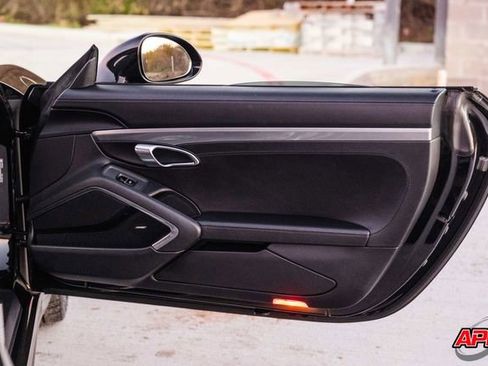 Used 2019 Porsche 911 Carrera 4S image 63