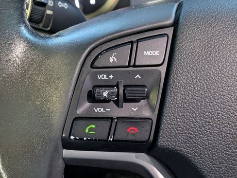Used 2018 Hyundai Tucson Limited w/ Ultimate Package 02 FWD image 25