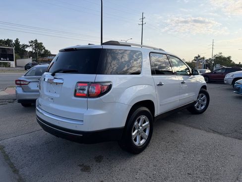 Used 2016 GMC Acadia SLE FWD image 12