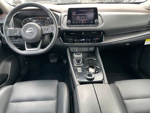 Certified 2021 Nissan Rogue SV w/ Premium Package AWD/4WD image 13