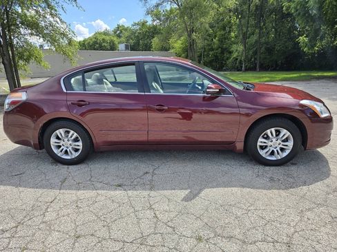 Used 2012 Nissan Altima 2.5 S w/ Convenience Pkg FWD image 4