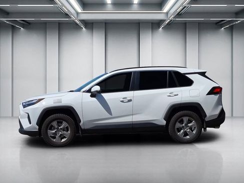 Used 2023 Toyota RAV4 XLE w/ XLE Grade Weather Package AWD/4WD image 7