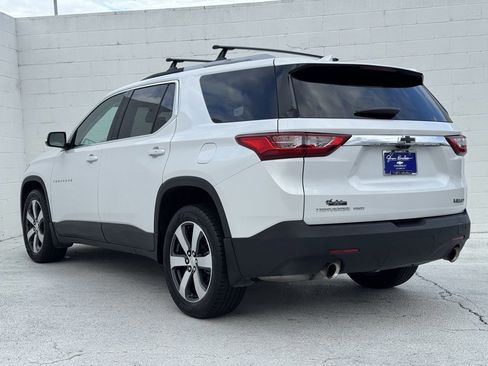 Used 2018 Chevrolet Traverse LT w/ LPO, Cargo Package image 11