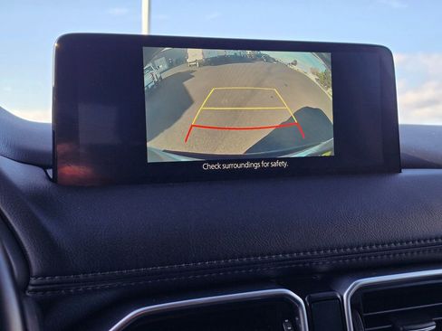 Used 2021 MAZDA CX-5 Touring image 21