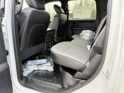 New 2026 RAM 5500 Tradesman w/ Chrome Appearance Group AWD/4WD image 20