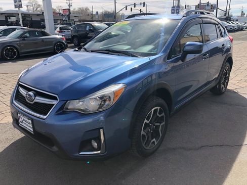 Used 2017 Subaru Crosstrek 2.0i Premium image 6
