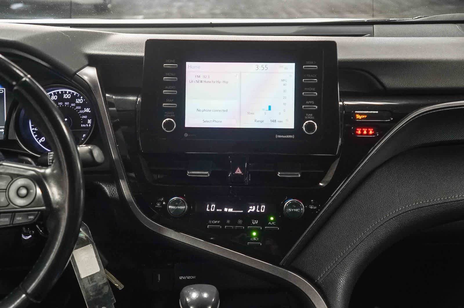 Certified 2022 Toyota Camry SE FWD image 13