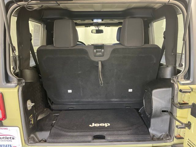 Used 2013 Jeep Wrangler Sahara w/ Connectivity Group AWD/4WD image 11