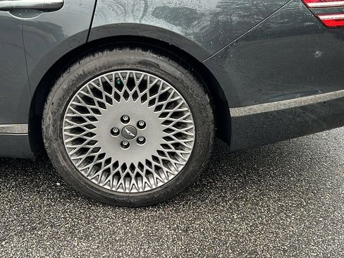 Used 2022 Genesis G80 2.5T w/ Advanced Package image 12