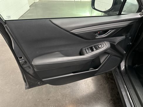 Used 2025 Subaru Legacy Premium AWD/4WD image 14