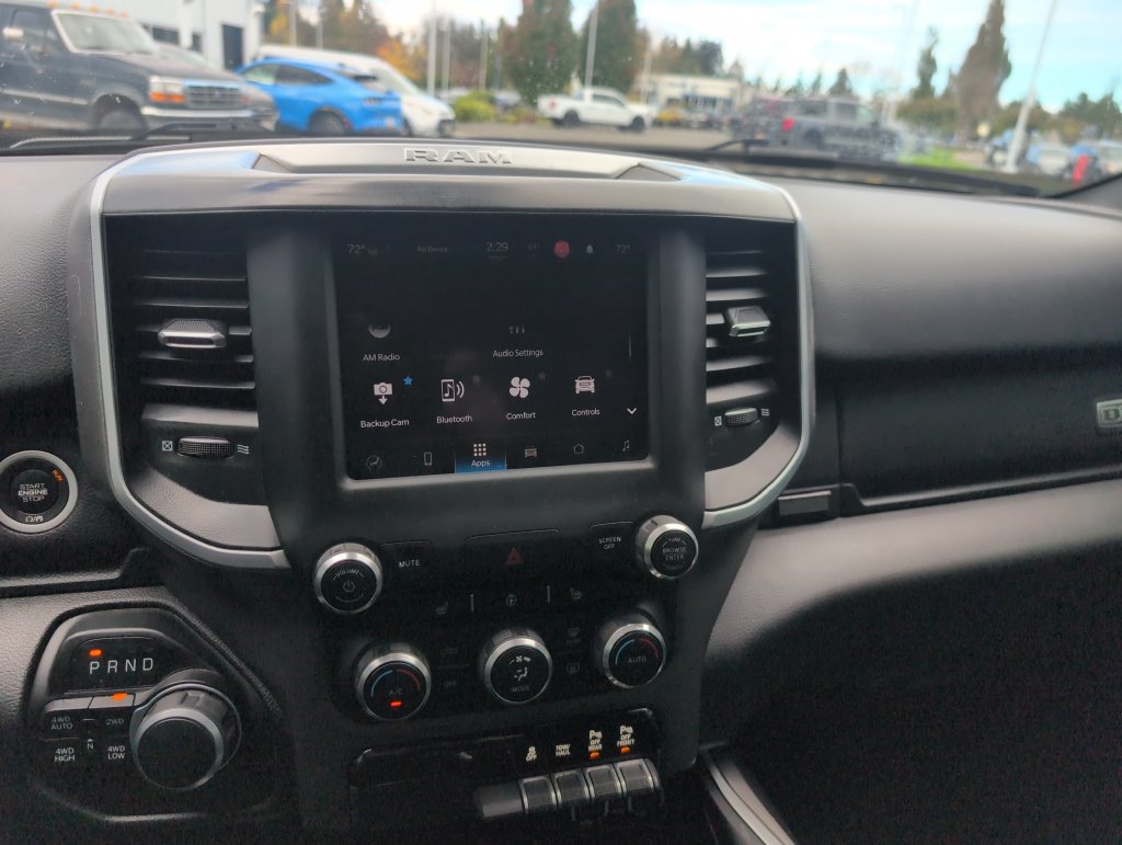 Used 2022 RAM 1500 Big Horn AWD/4WD image 18
