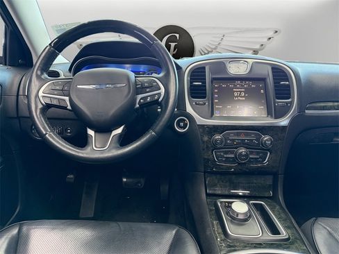 Used 2016 Chrysler 300 C w/ Safetytec Plus Group image 9