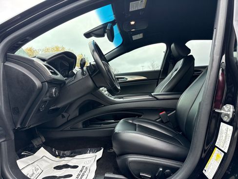 Used 2020 Lincoln MKZ Standard image 14