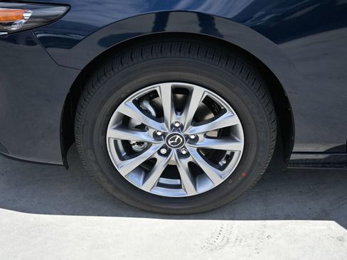 New 2026 MAZDA MAZDA3 s FWD image 32