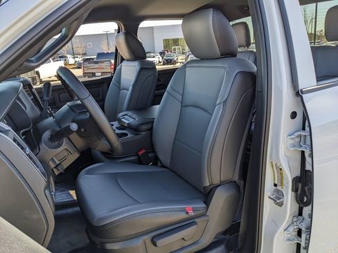 New 2026 RAM 5500 Tradesman w/ Chrome Appearance Group AWD/4WD image 30