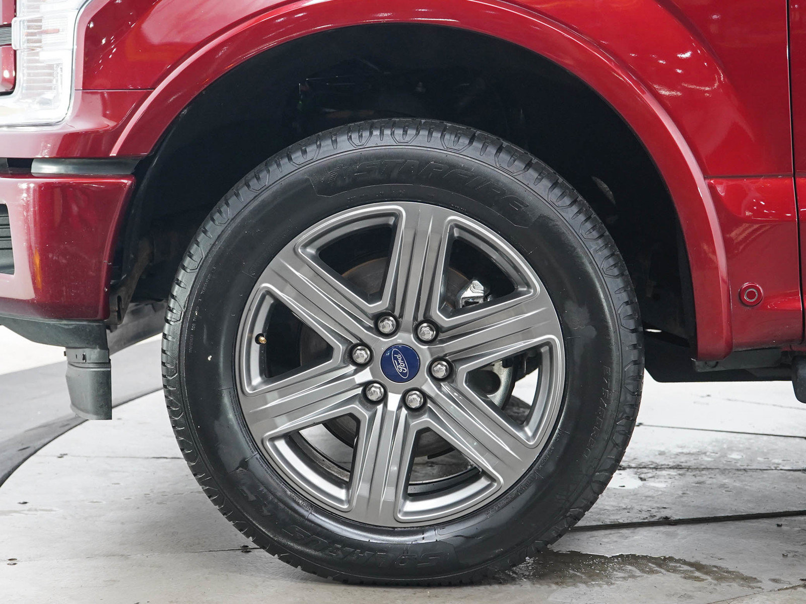 Used 2019 Ford F150 Lariat w/ Equipment Group 502A Luxury AWD/4WD image 28