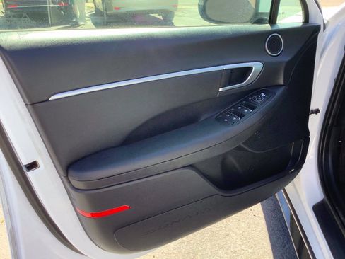 Used 2025 Hyundai Sonata SEL FWD image 30