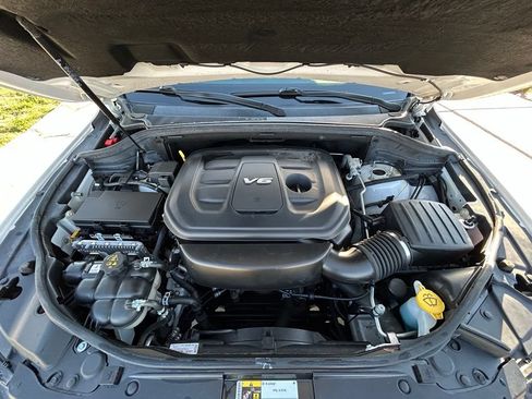 Used 2019 Jeep Grand Cherokee Laredo AWD/4WD image 32