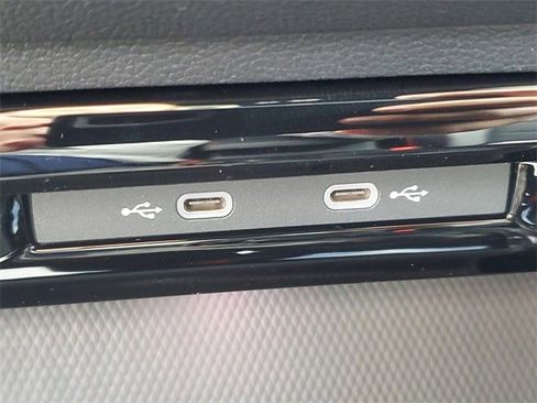 New 2026 Volkswagen GTI SE image 26