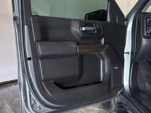 Used 2020 Chevrolet Silverado 1500 RST AWD/4WD image 19