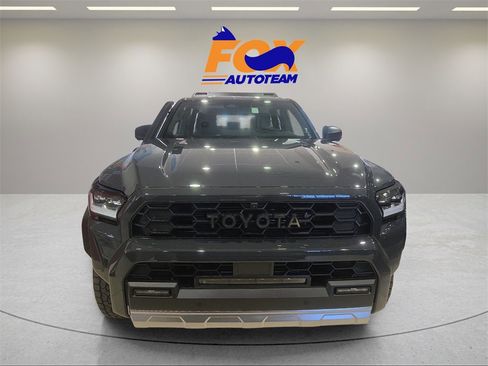 New 2025 Toyota 4Runner Trailhunter image 7