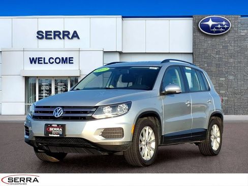 Used 2017 Volkswagen Tiguan Limited w/ Premium Package AWD/4WD image 1