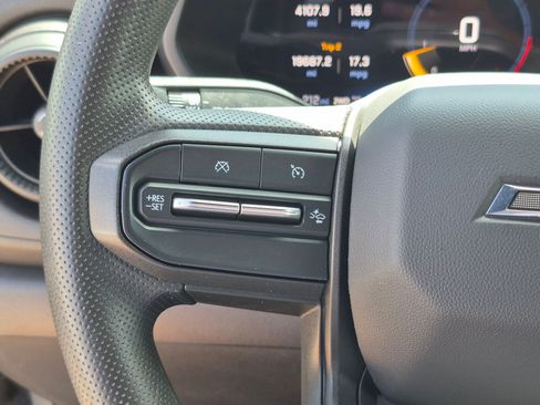 Used 2024 Chevrolet Colorado Trail Boss w/ Technology Package AWD/4WD image 20