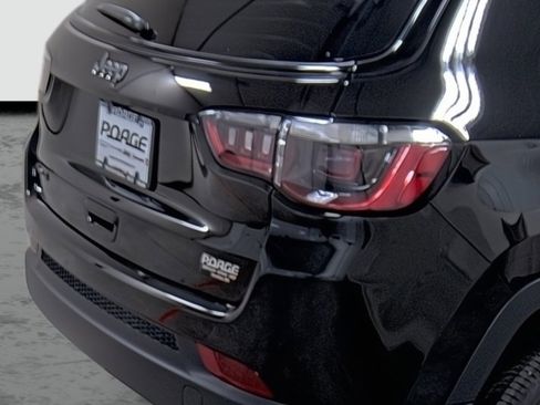 New 2026 Jeep Compass Latitude image 13