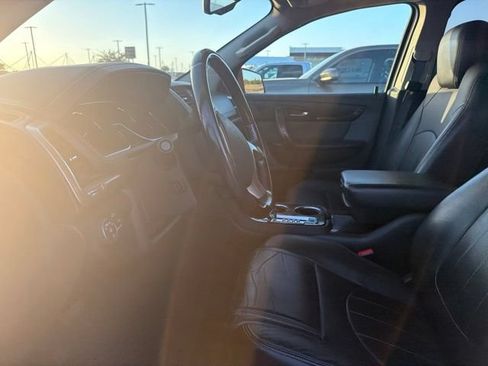 Used 2013 GMC Acadia Denali AWD/4WD image 18