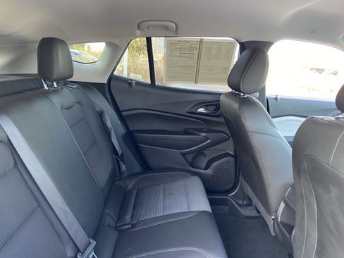 Used 2024 Chevrolet Trax LT image 21