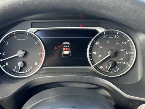 Certified 2023 Nissan Rogue S image 29