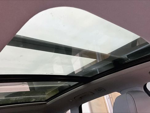 Certified 2025 Audi Q5 2.0T Premium Plus w/ Premium Plus Package image 14