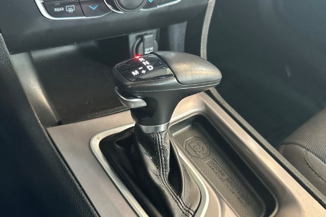 Certified 2022 Dodge Charger SXT RWD image 20
