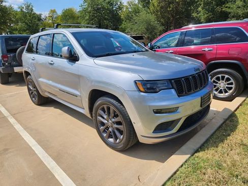 Used 2019 Jeep Grand Cherokee High Altitude RWD image 1