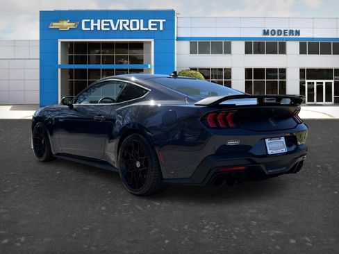 Used 2024 Ford Mustang Dark Horse image 3