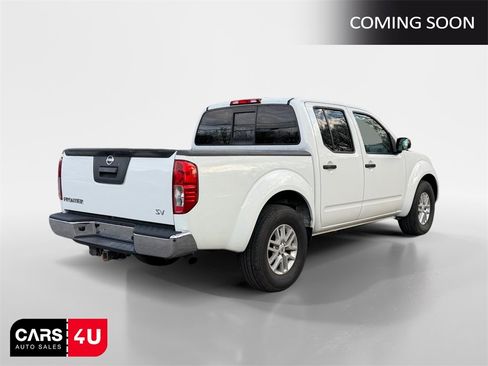 Used 2016 Nissan Frontier SV image 7
