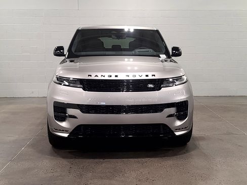 New 2026 Land Rover Range Rover Sport Dynamic SE image 9