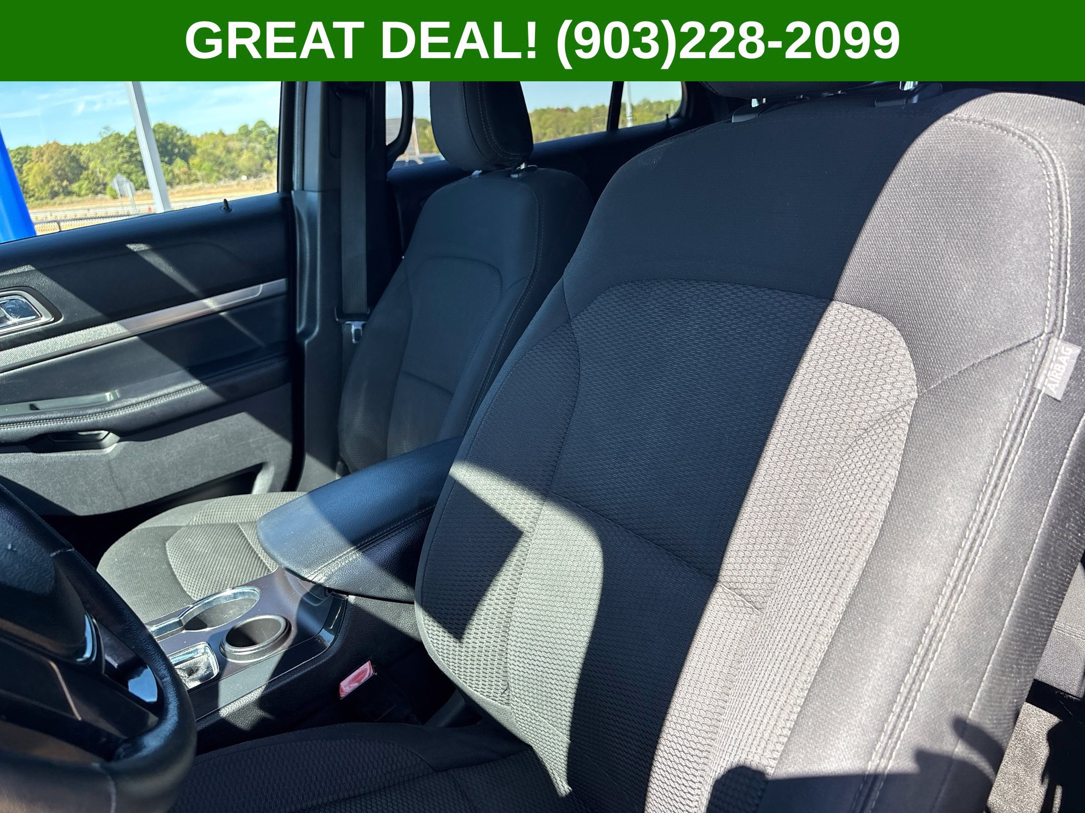 Used 2018 Ford Explorer XLT FWD image 44