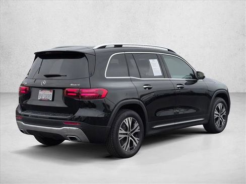 Certified 2025 Mercedes-Benz GLB 250 4MATIC image 5