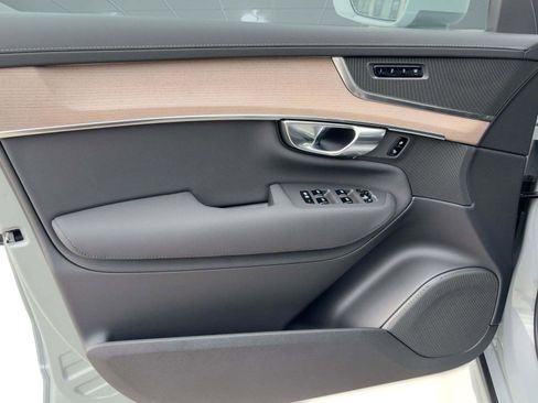 New 2026 Volvo XC90 B5 Core w/ Protection Package image 21