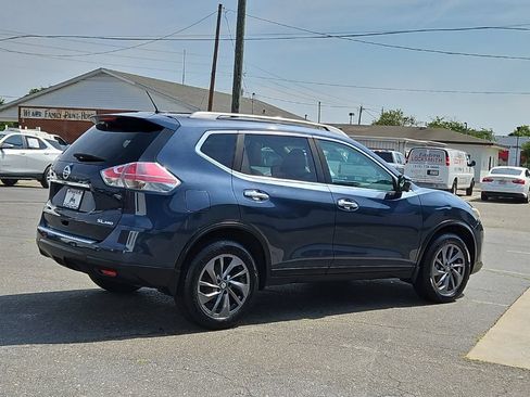 Used 2016 Nissan Rogue SL w/ SL Premium Package AWD/4WD image 7