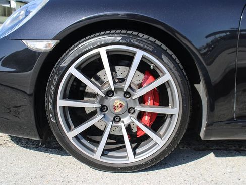 Used 2013 Porsche 911 Carrera S image 38