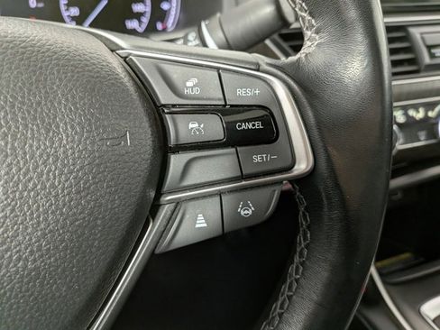 Used 2021 Honda Accord Touring image 6