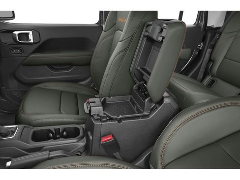 New 2025 Jeep Gladiator Mojave w/ Convenience Group image 44